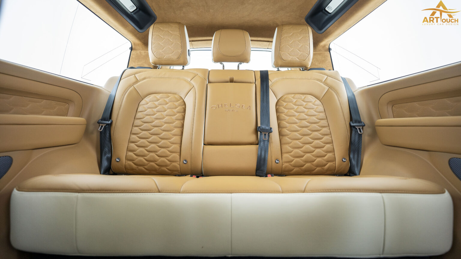 Land Rover Defender Customize interior Saffron Leather