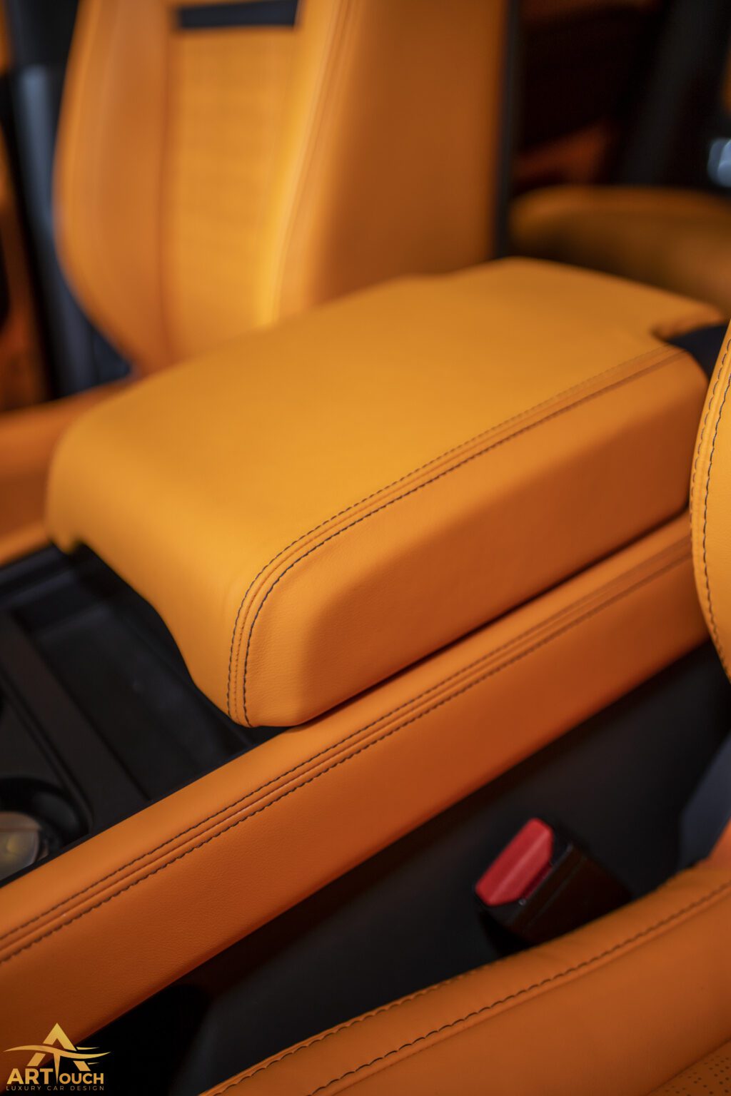 Land-Rover-Defender-interior-upholstery-Orange