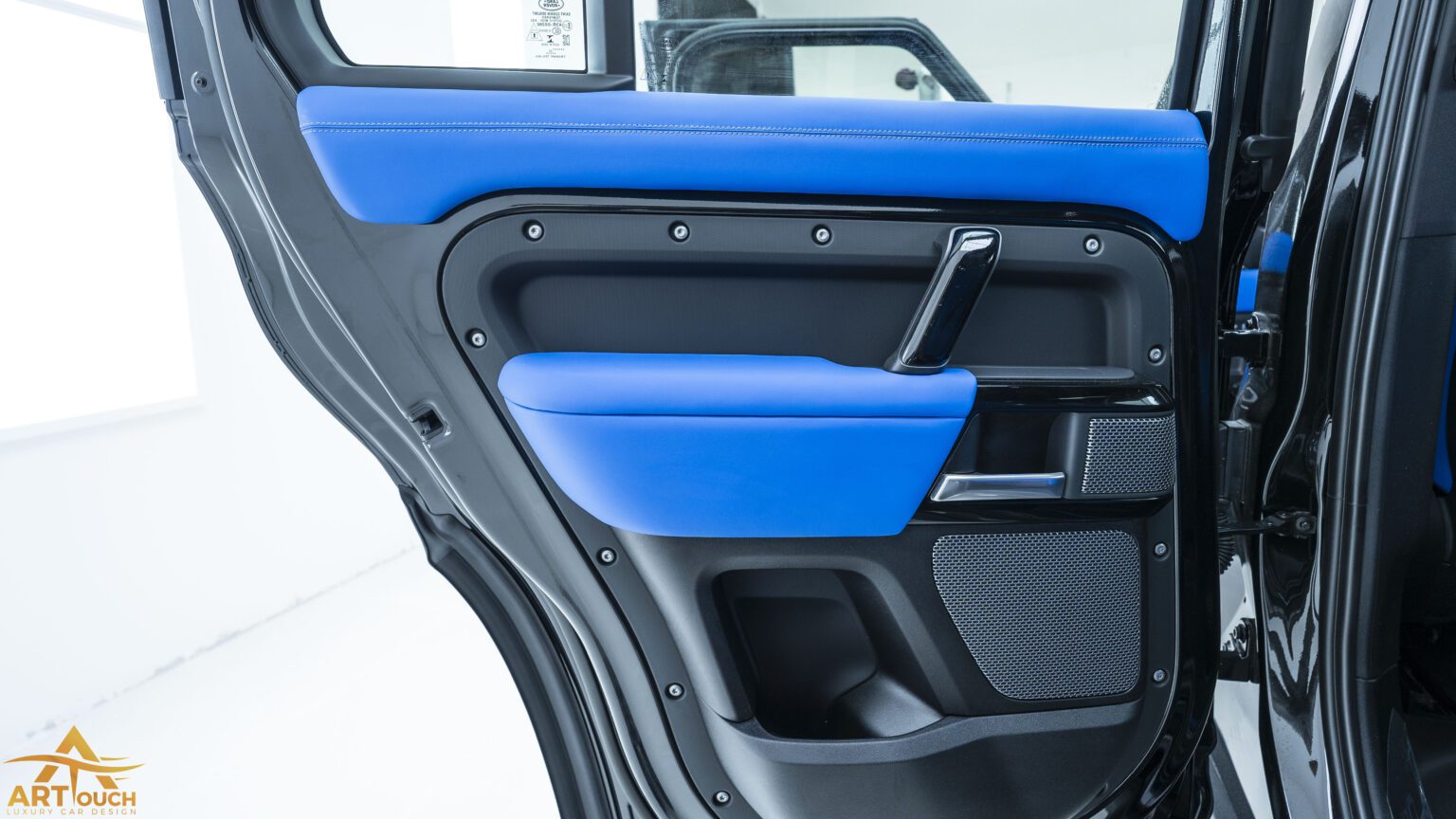 Land-Rover-Defender-interior-upholstery-Blue