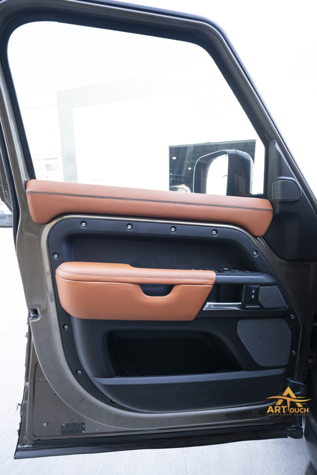 Land-Rover-Defender-interior-upholstery-Green-and-Saffron