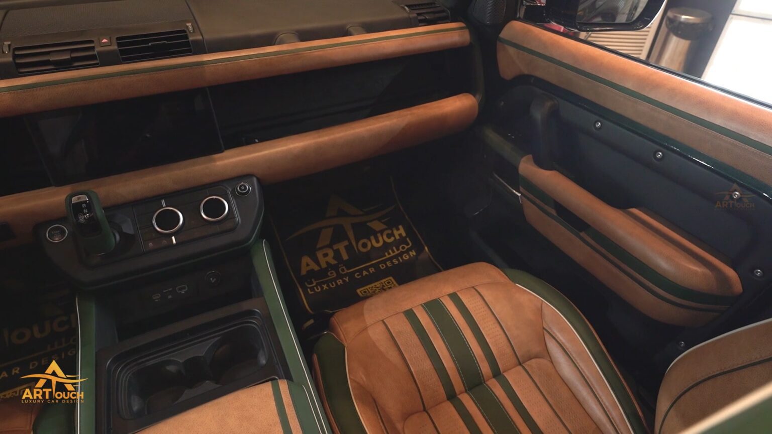 land-rover-defender-custome-interior-design